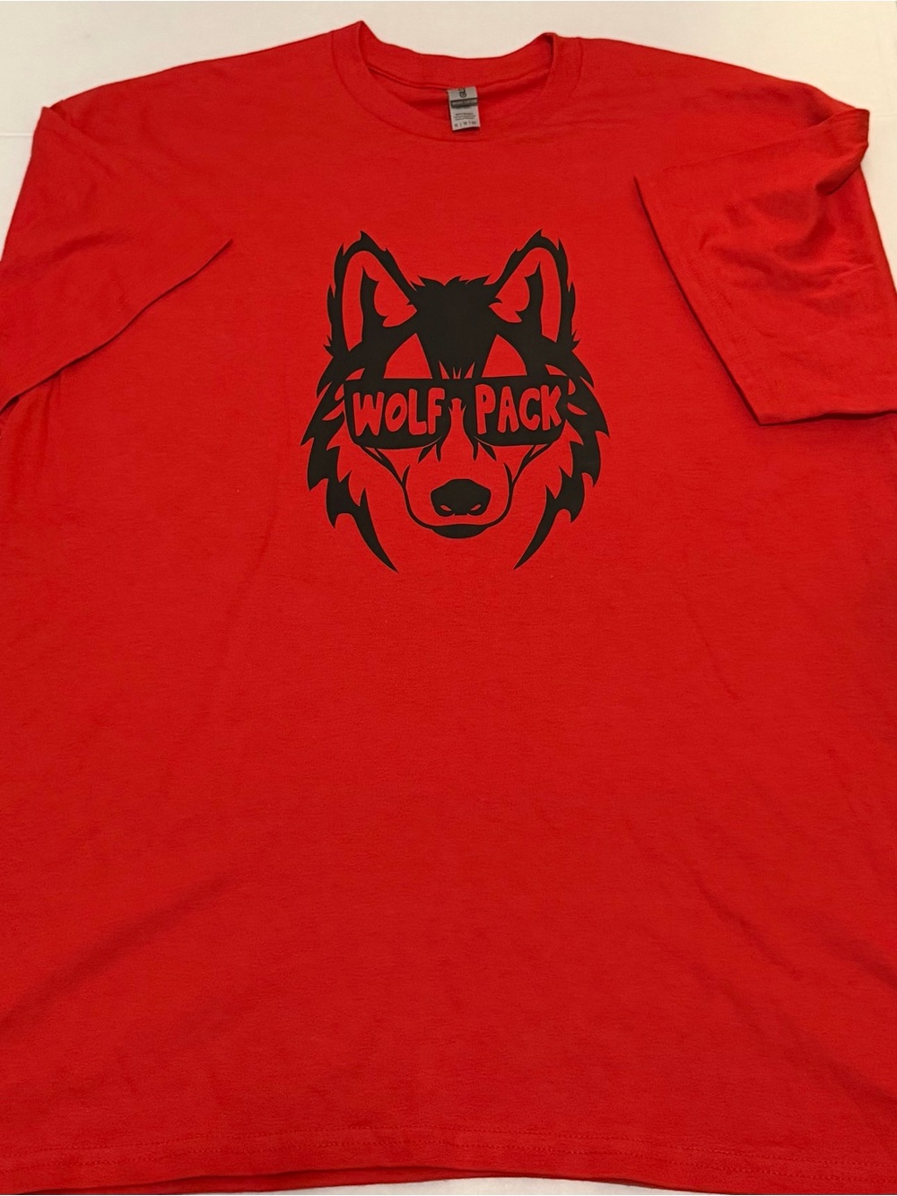 I1-I5/I55 (6) XL Wolf Pack Graphic Red Men's T-Shirt